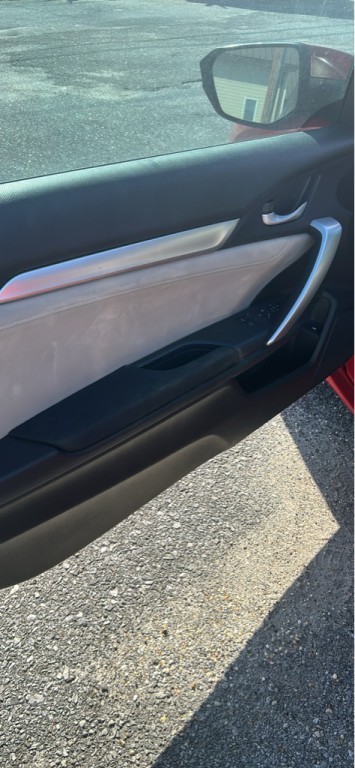 2017 Honda Civic Image 10