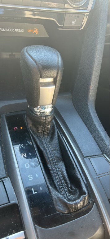 2017 Honda Civic Image 11