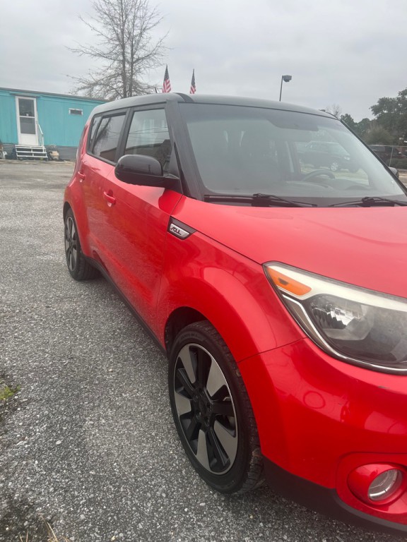2018 Kia Soul Image 1