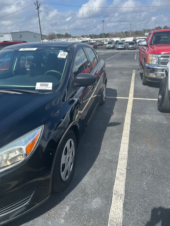 2016 Ford Focus Image 3