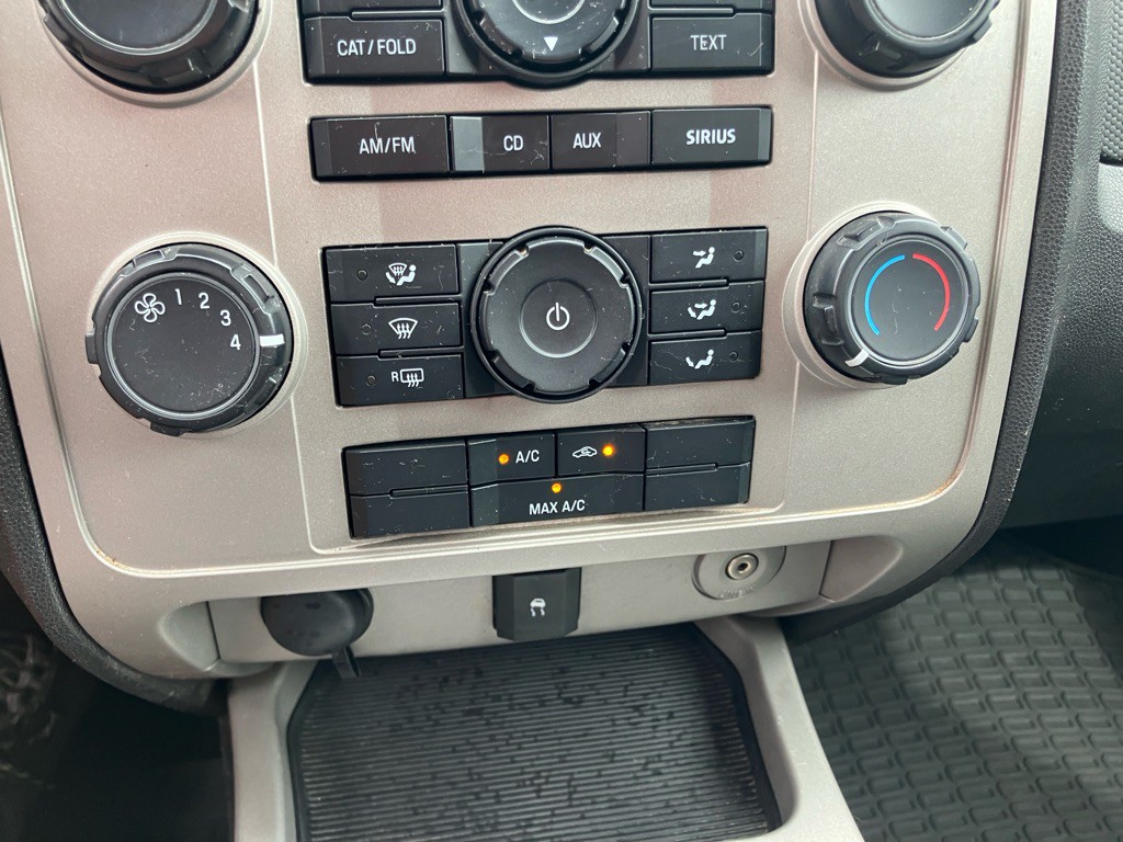 2009 Ford Escape Image 15