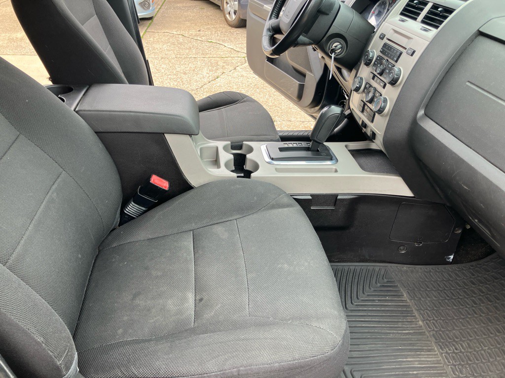 2009 Ford Escape Image 23