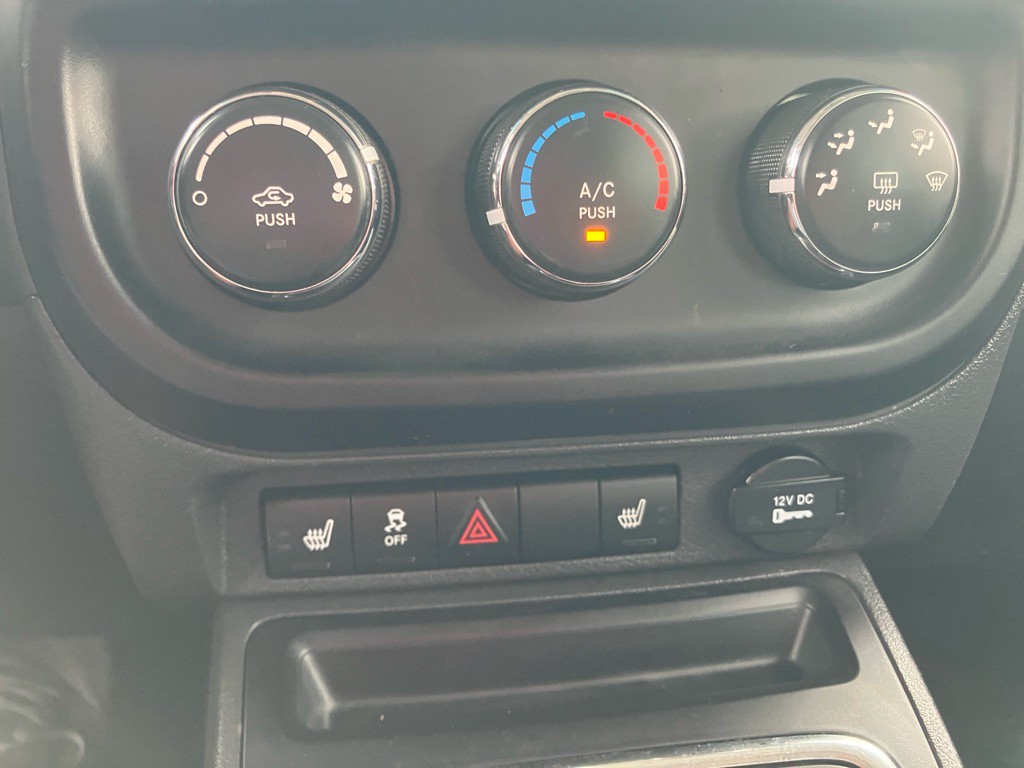 2014 Jeep Patriot Image 16