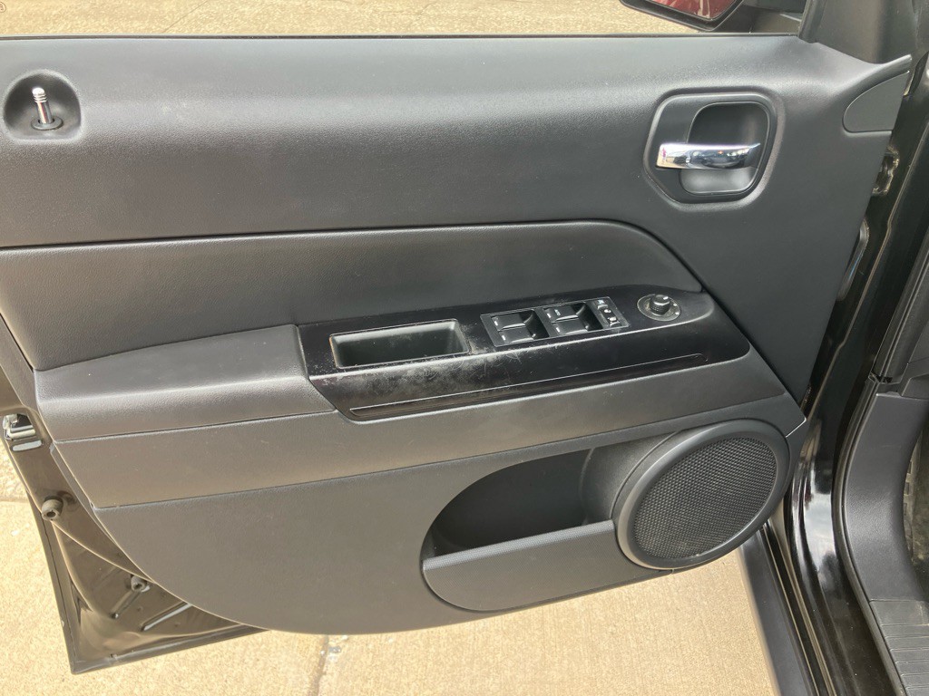 2014 Jeep Patriot Image 17