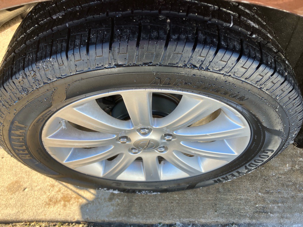 2012 Chrysler 200 Image 11