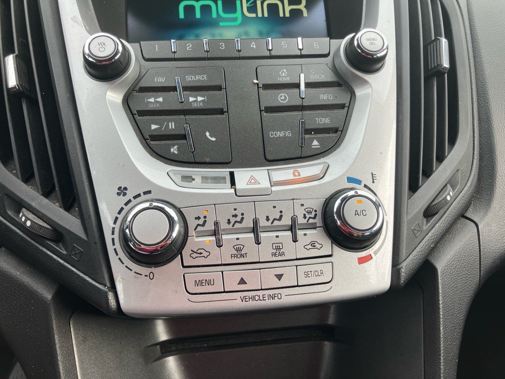 2015 Chevrolet Equinox Image 15