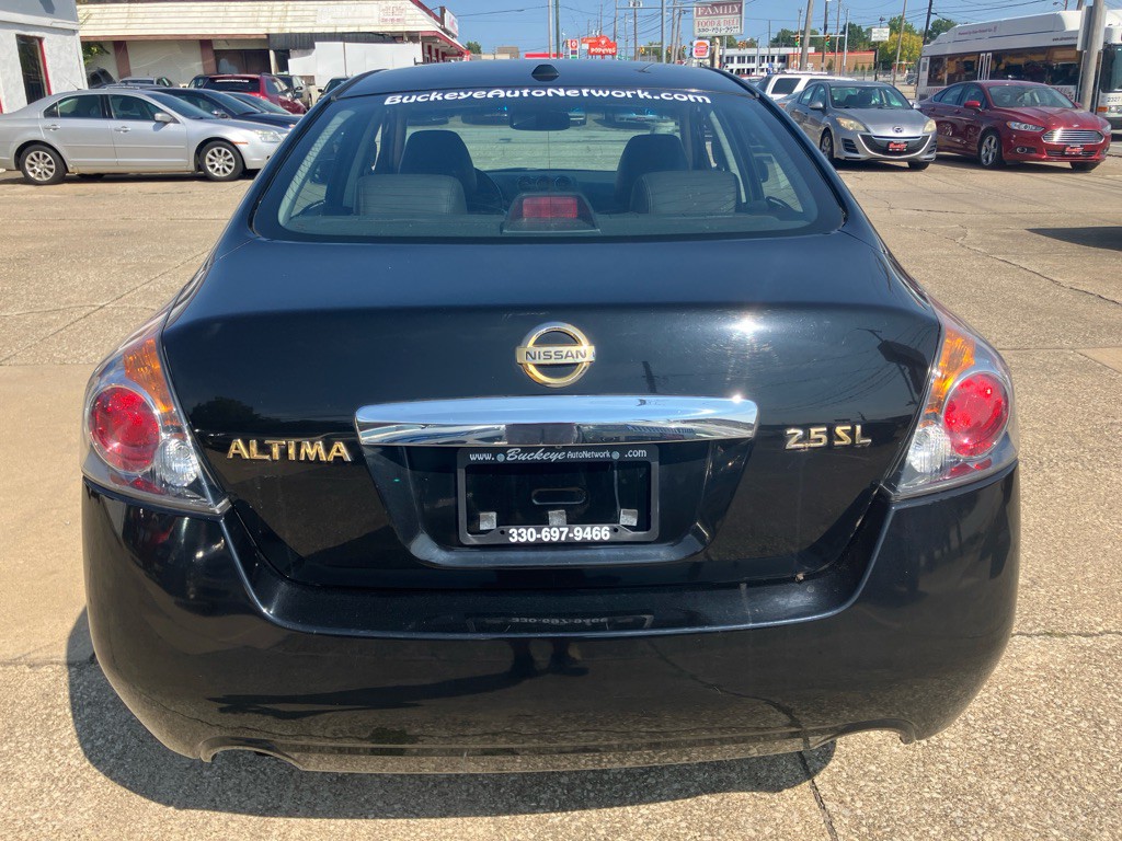 2010 Nissan Altima Image 7