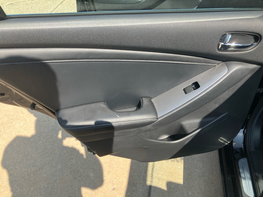 2010 Nissan Altima Image 19