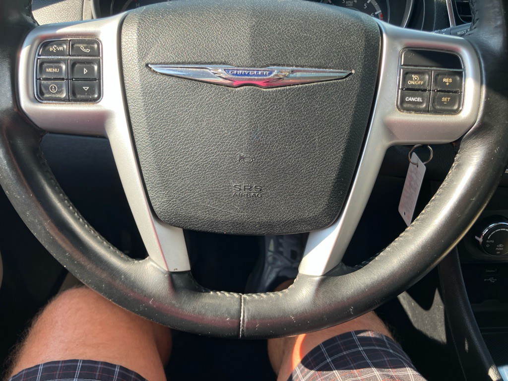 2012 Chrysler 200 Image 14