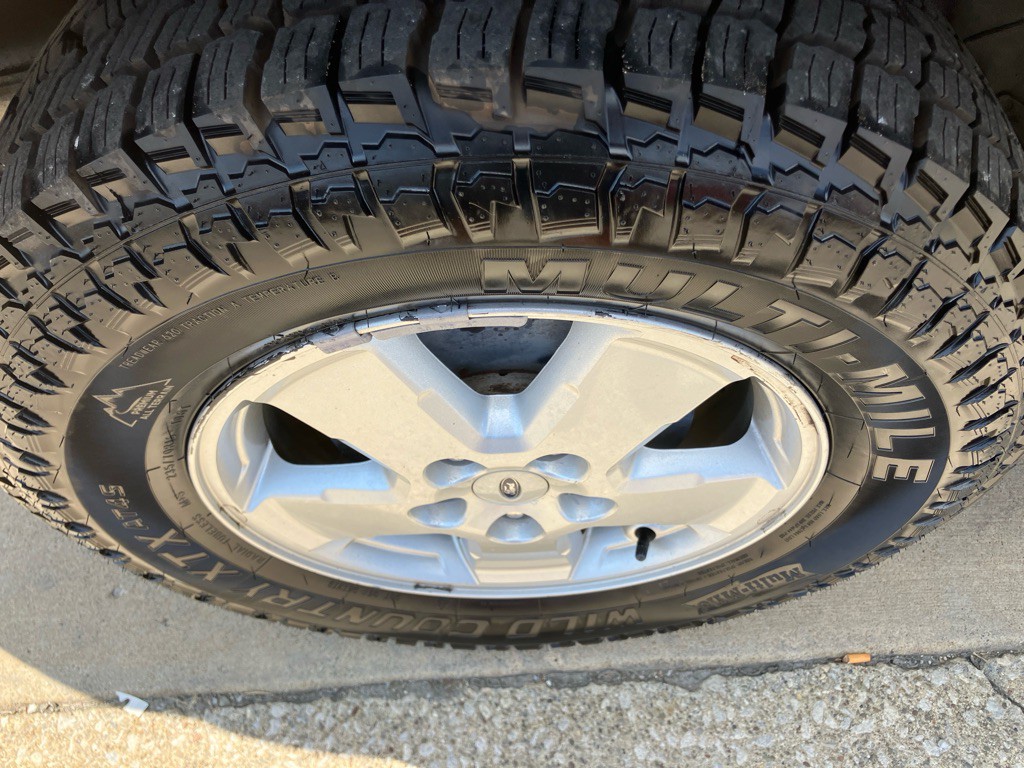 2009 Ford Escape Image 12