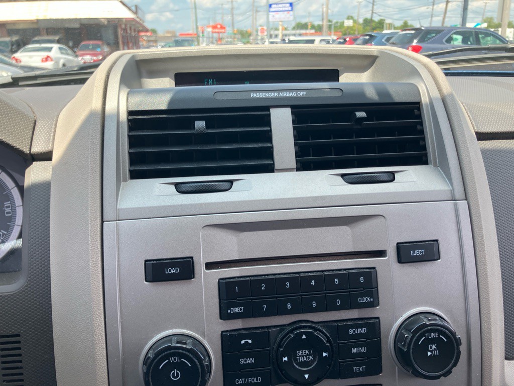 2009 Ford Escape Image 15