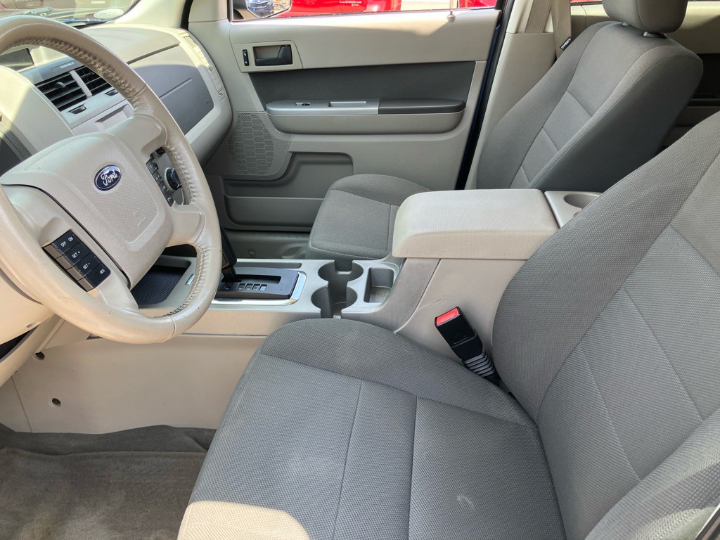 2009 Ford Escape Image 18