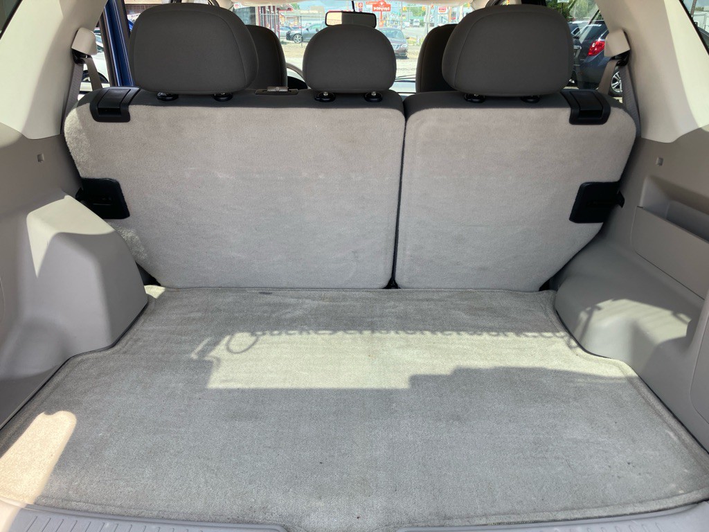 2009 Ford Escape Image 25