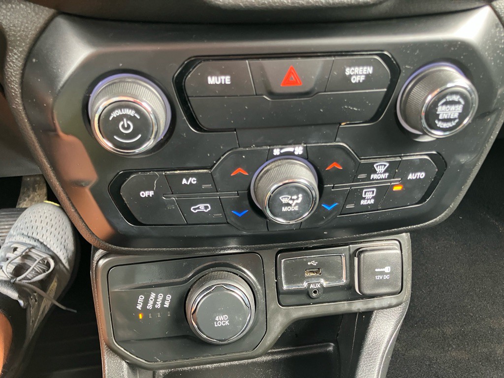 2018 Jeep Renegade Image 15