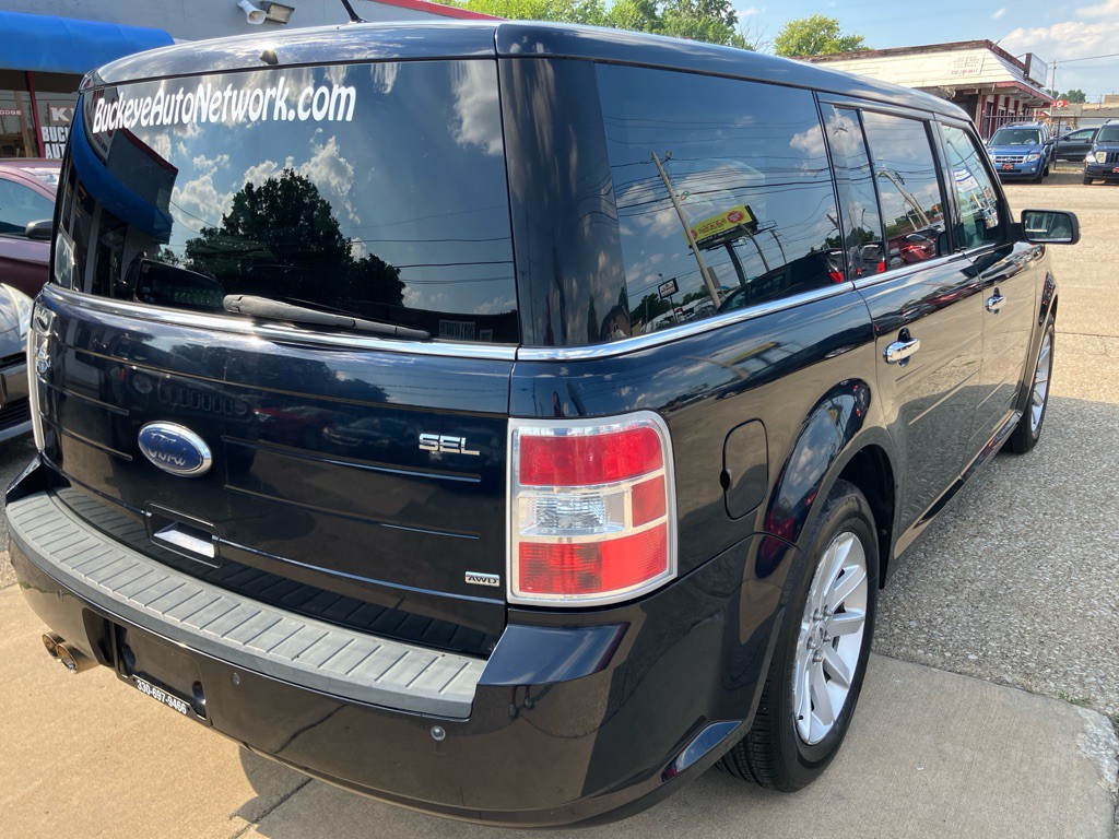 2010 Ford Flex Image 8