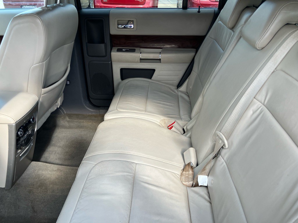 2010 Ford Flex Image 19