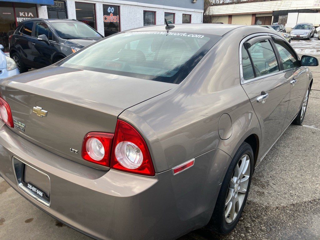 2008 Chevrolet Malibu Image 8