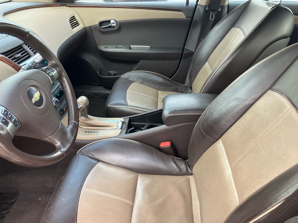 2008 Chevrolet Malibu Image 17