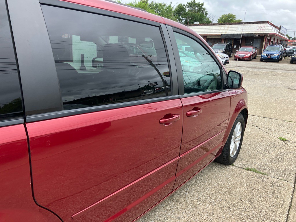 2015 Dodge Grand Caravan Image 9