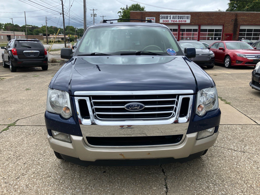 2008 Ford Explorer Image 2