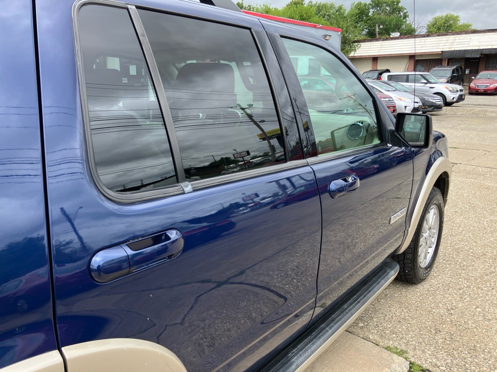 2008 Ford Explorer Image 9