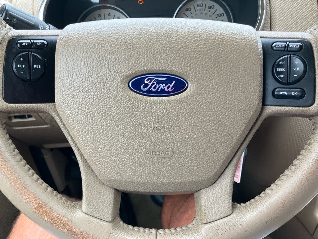 2008 Ford Explorer Image 14