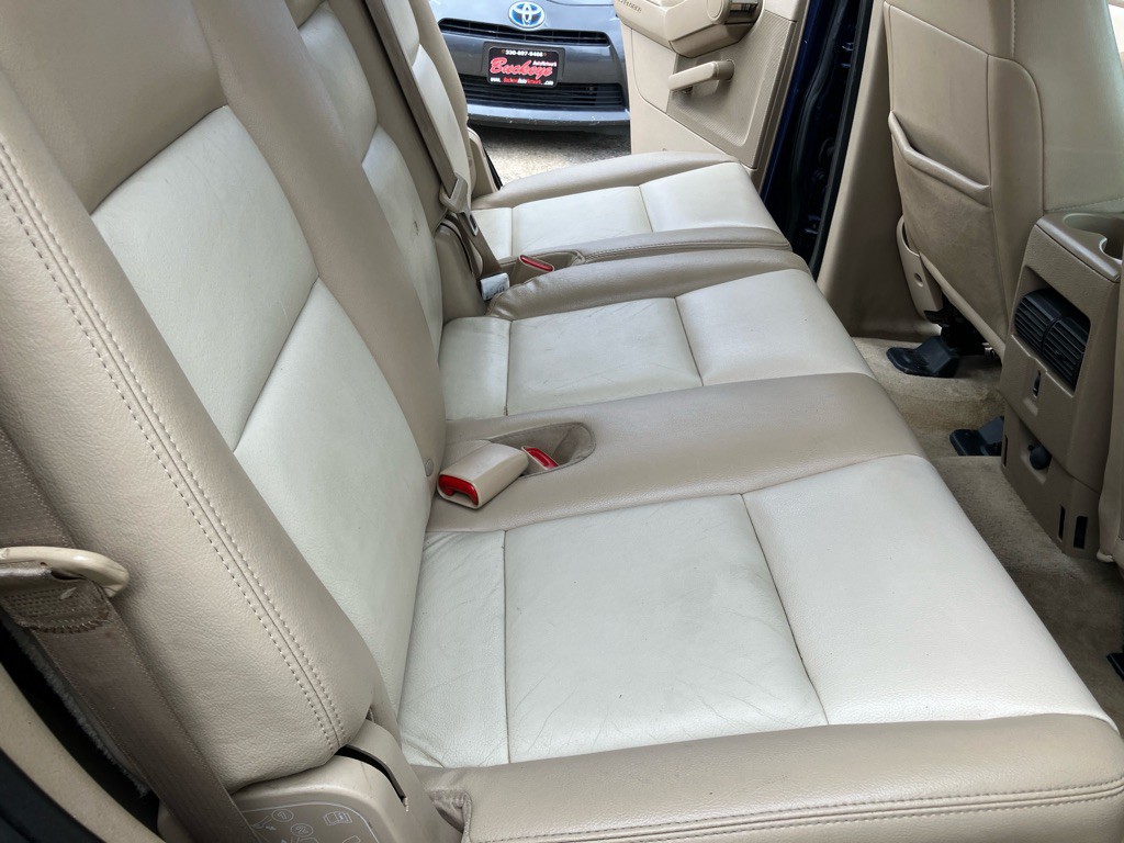 2008 Ford Explorer Image 22