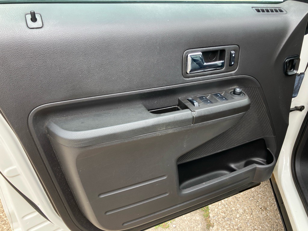 2010 Ford Edge Image 17
