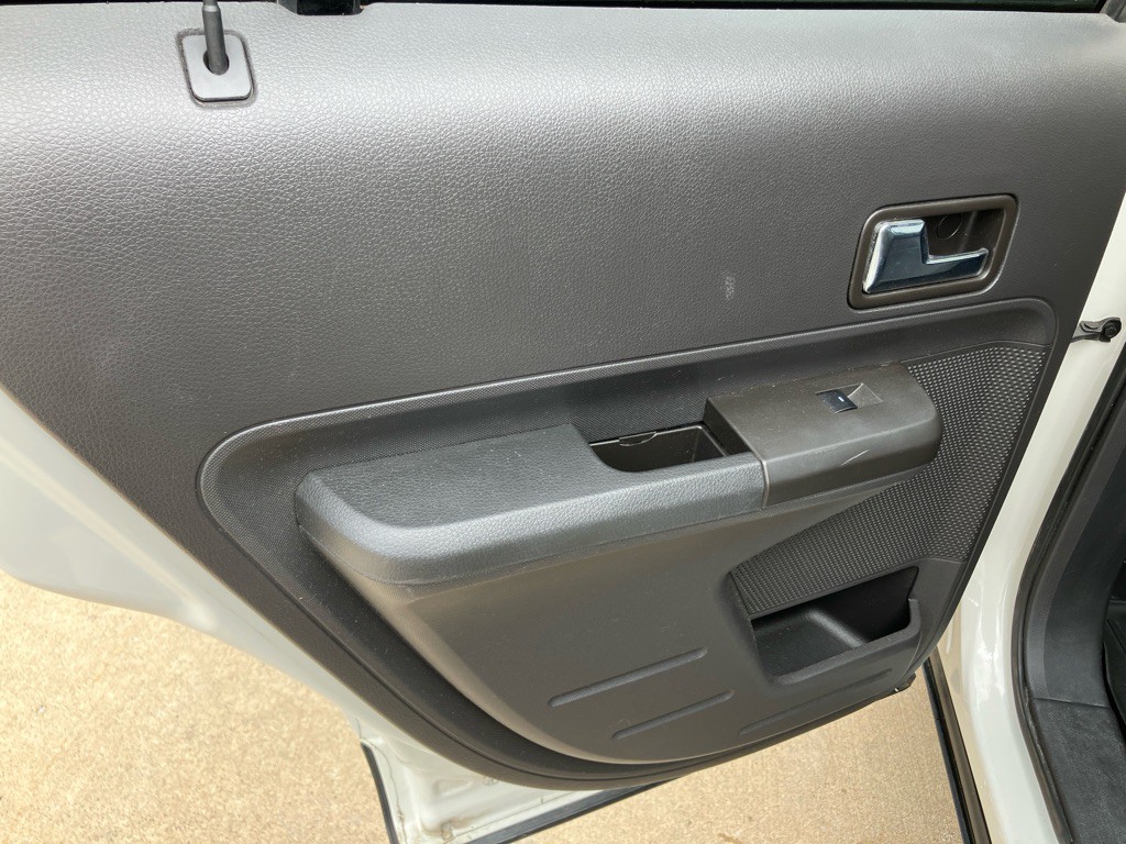 2010 Ford Edge Image 19
