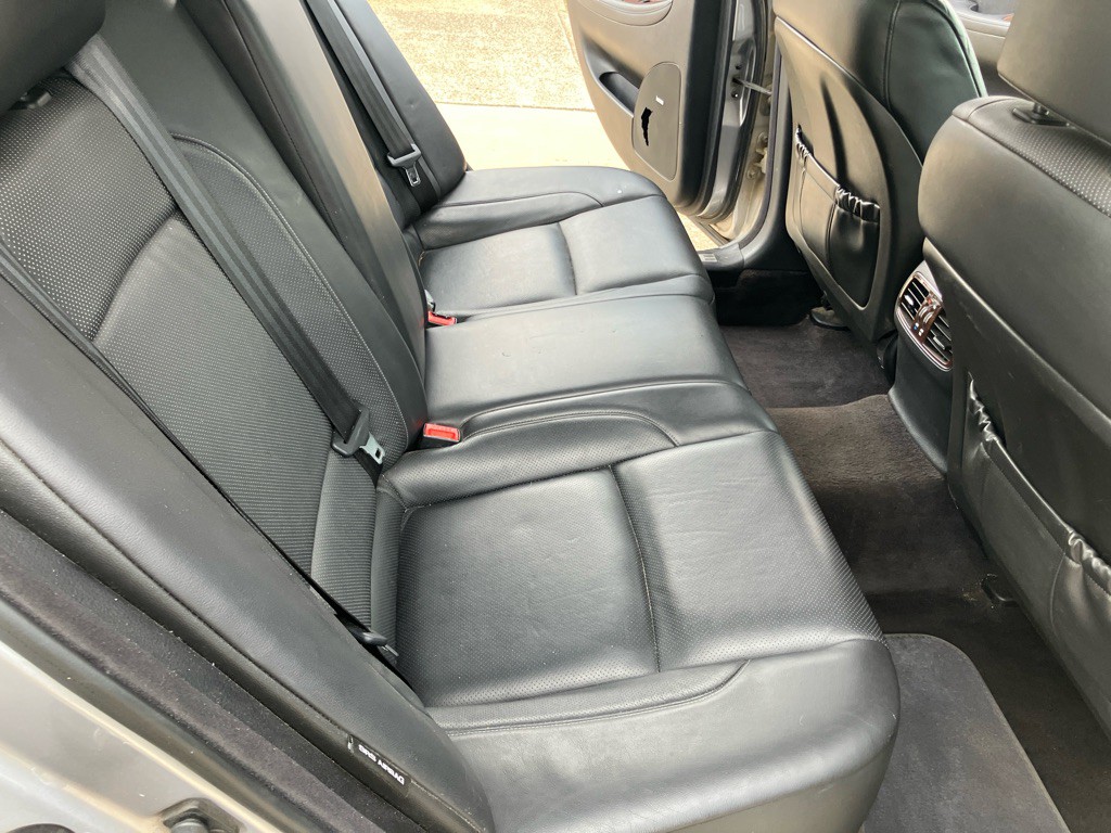 2009 Hyundai Genesis Image 22
