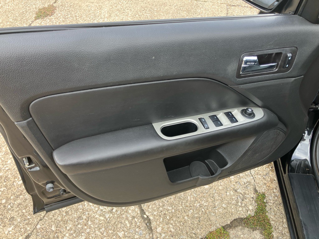 2012 Ford Fusion Image 17