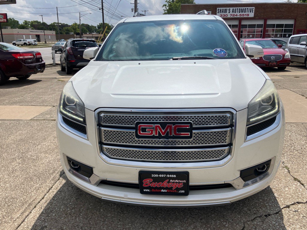 2013 GMC Acadia Image 2