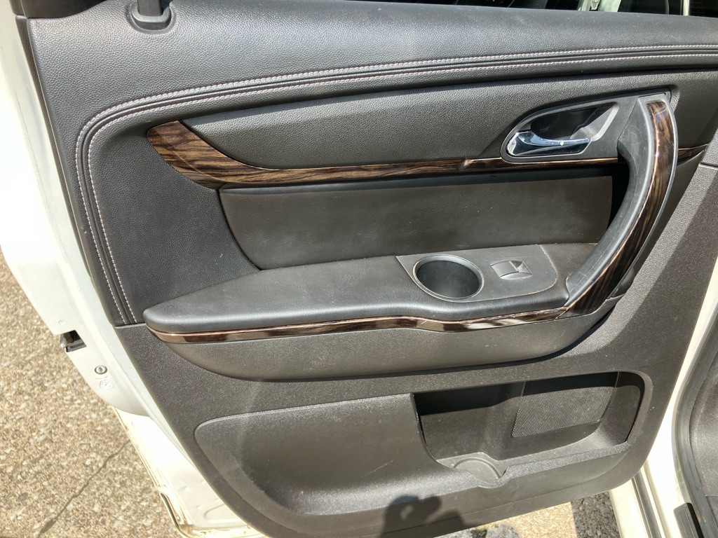 2013 GMC Acadia Image 19