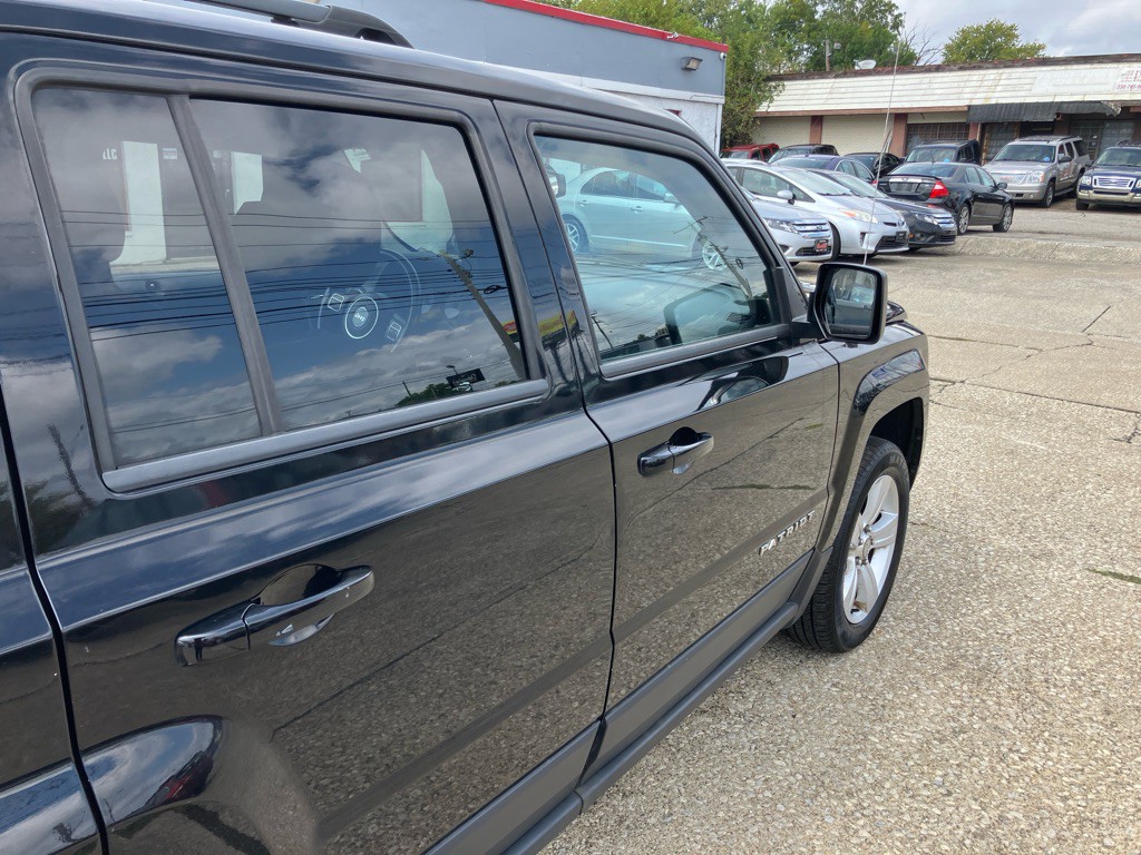 2014 Jeep Patriot Image 9