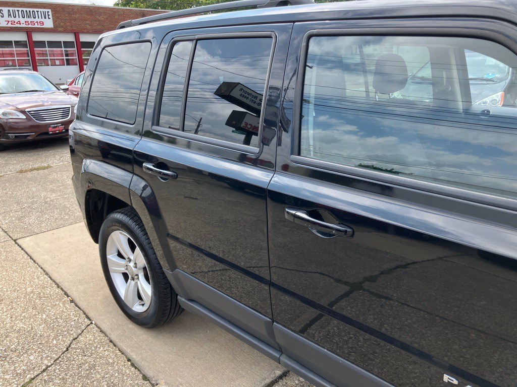 2014 Jeep Patriot Image 10