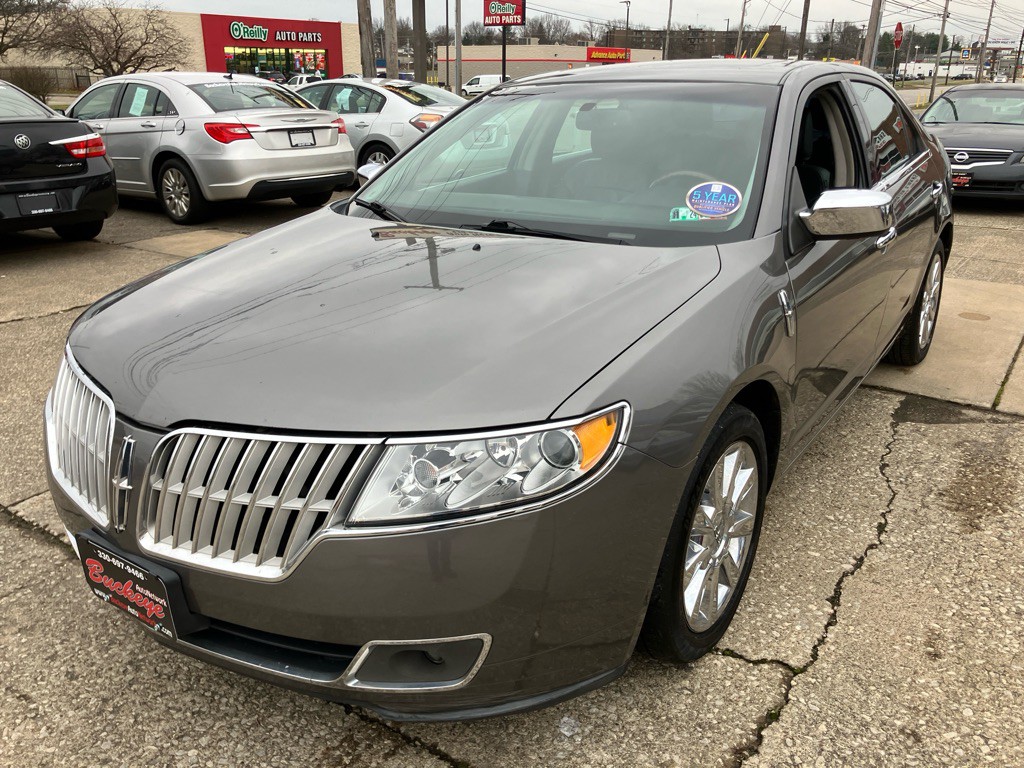 2011 Lincoln MKZ Image 3