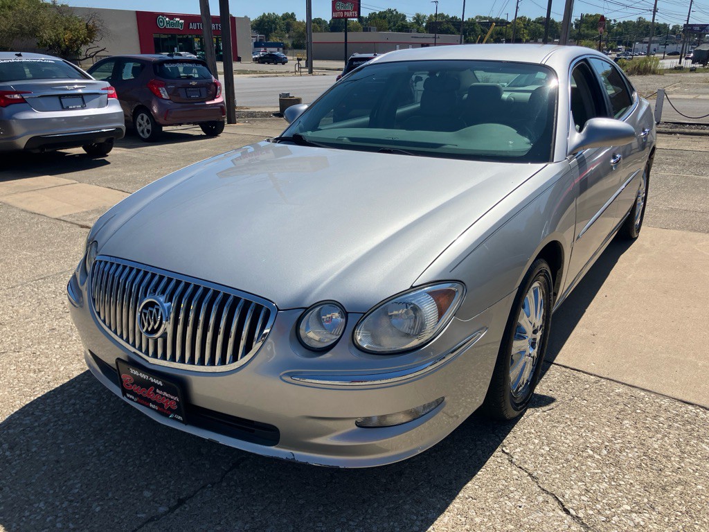 2008 Buick Lacrosse Image 3