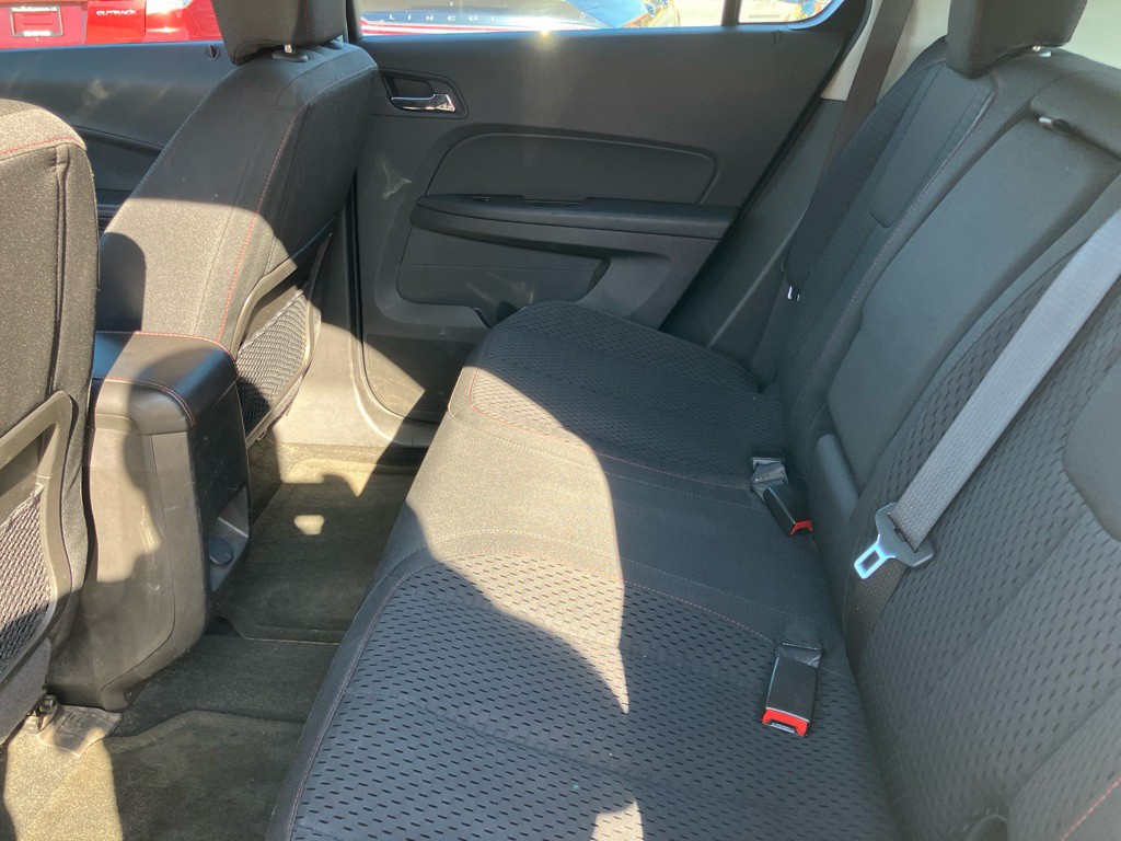 2015 Chevrolet Equinox Image 18