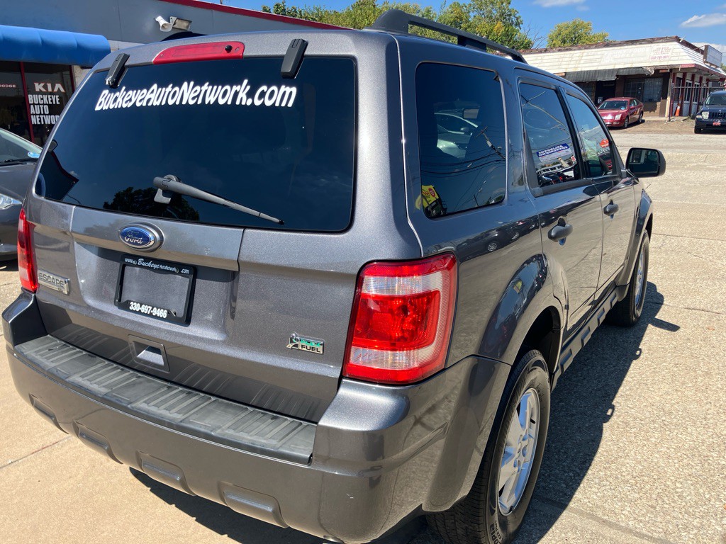 2010 Ford Escape Image 8