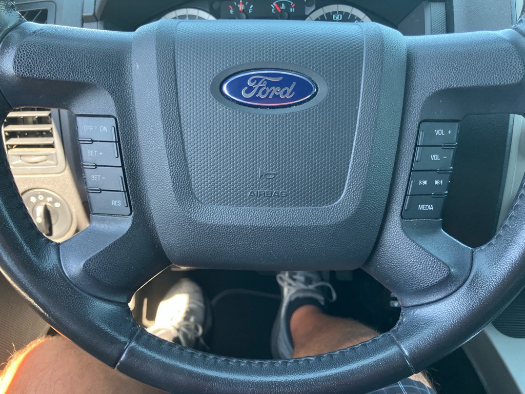 2010 Ford Escape Image 13
