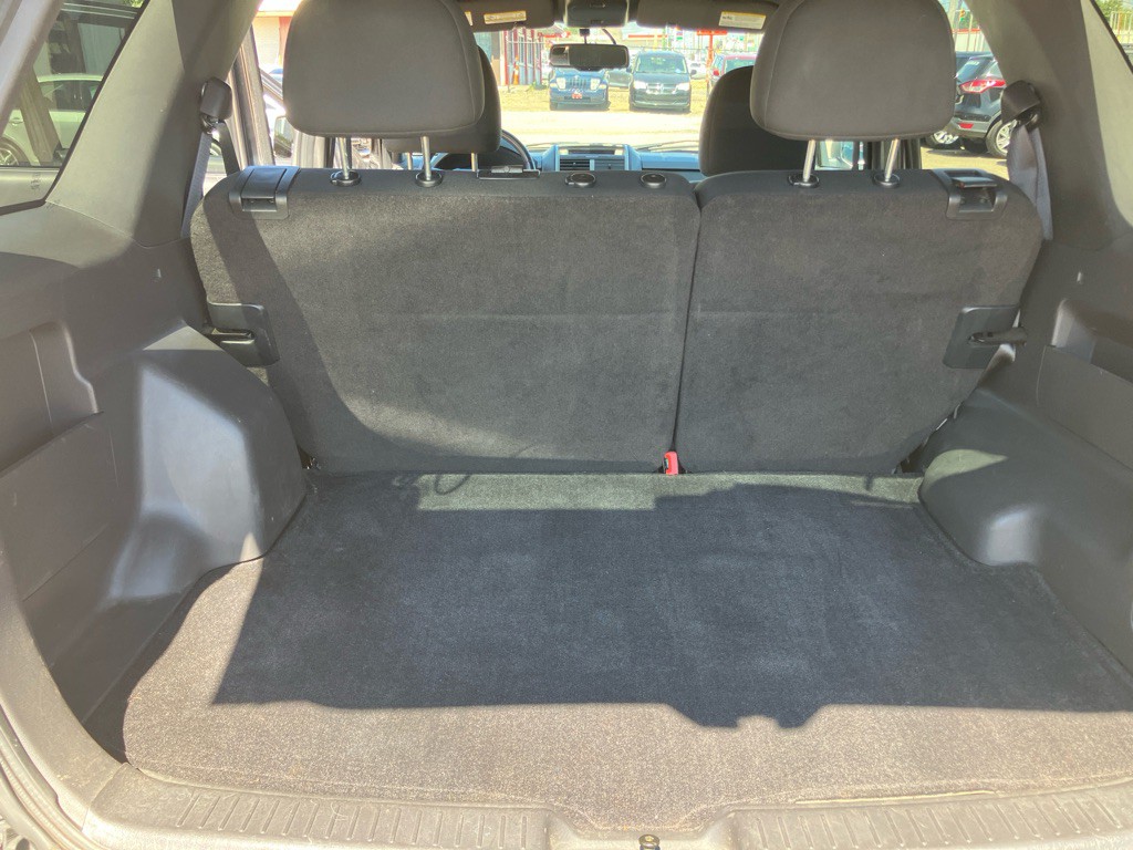 2010 Ford Escape Image 24