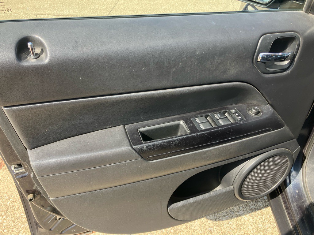 2014 Jeep Patriot Image 16