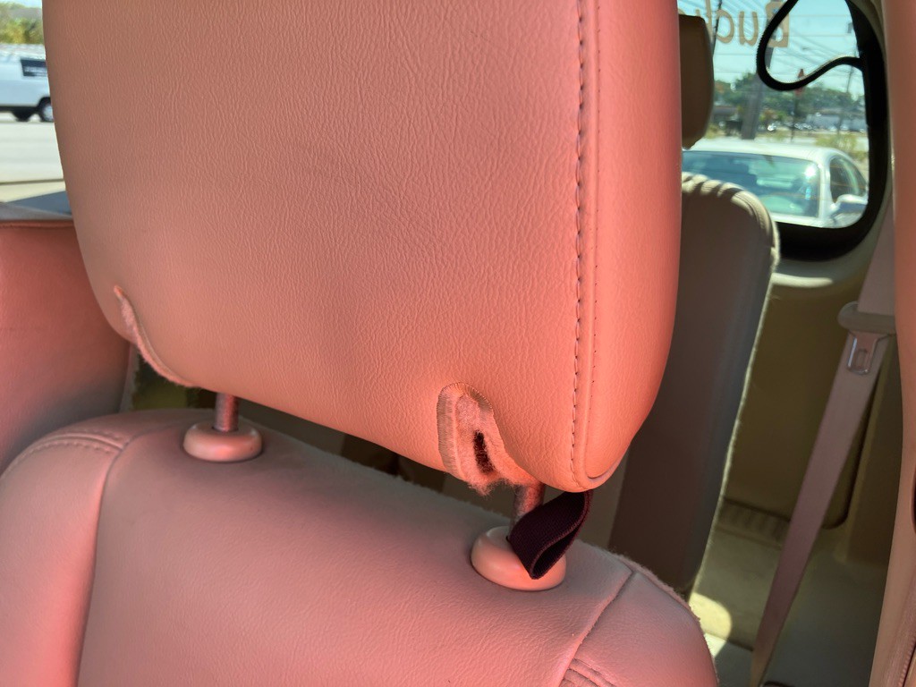 2010 Ford Explorer Image 21