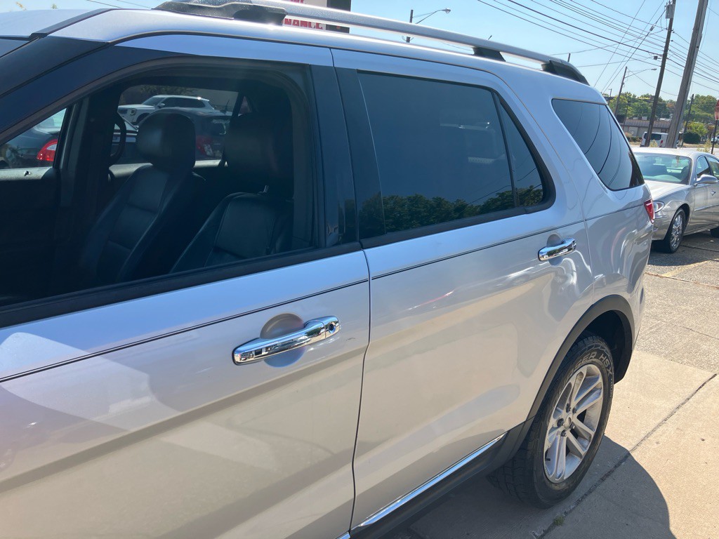 2013 Ford Explorer Image 4