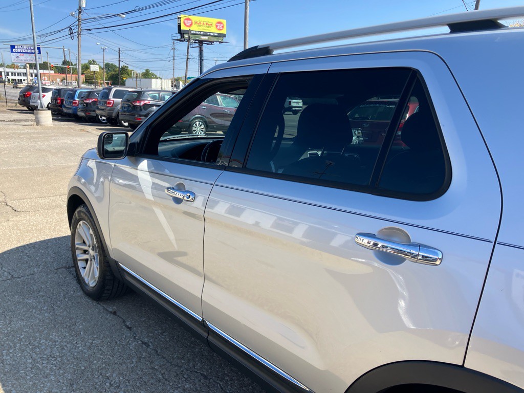 2013 Ford Explorer Image 5