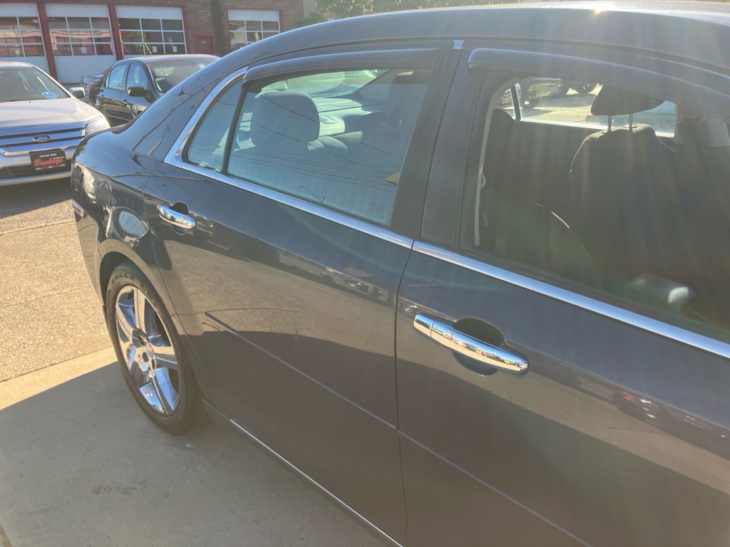 2012 Chevrolet Malibu Image 10