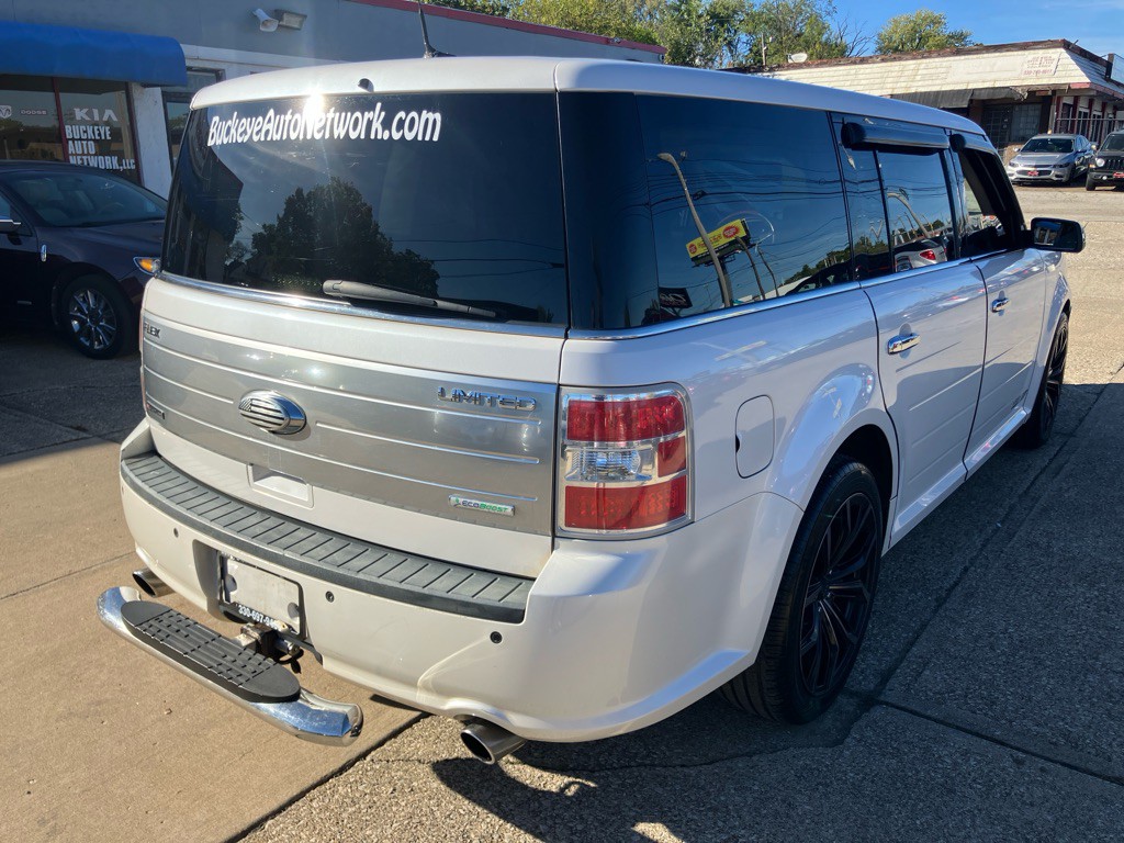 2011 Ford Flex Image 8