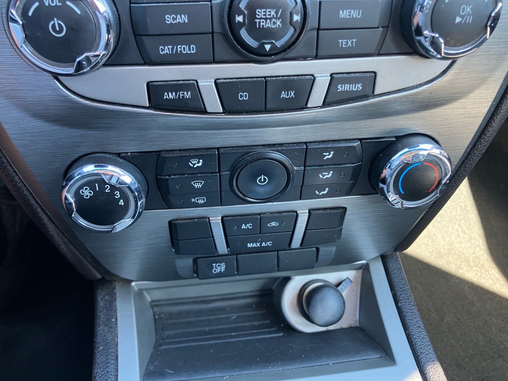 2011 Ford Fusion Image 15