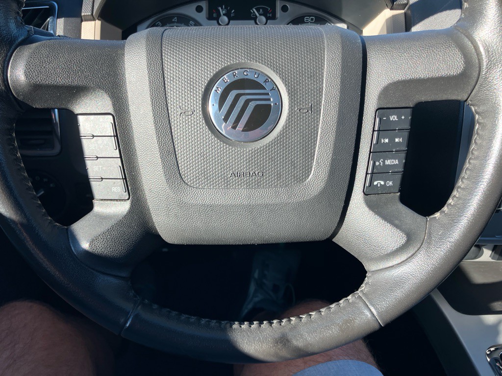 2009 Mercury Mariner Image 14