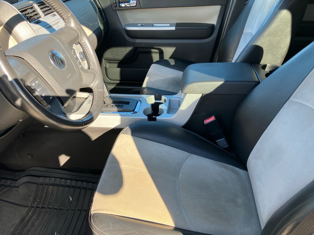 2009 Mercury Mariner Image 18